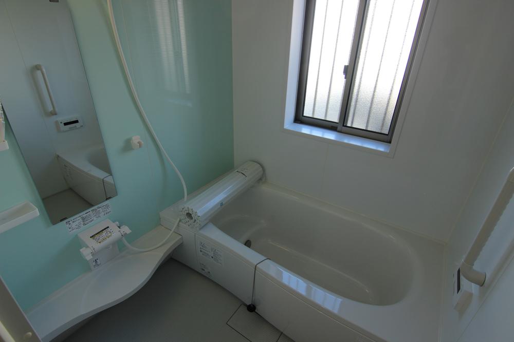 Bathroom. 6 Building bathroom