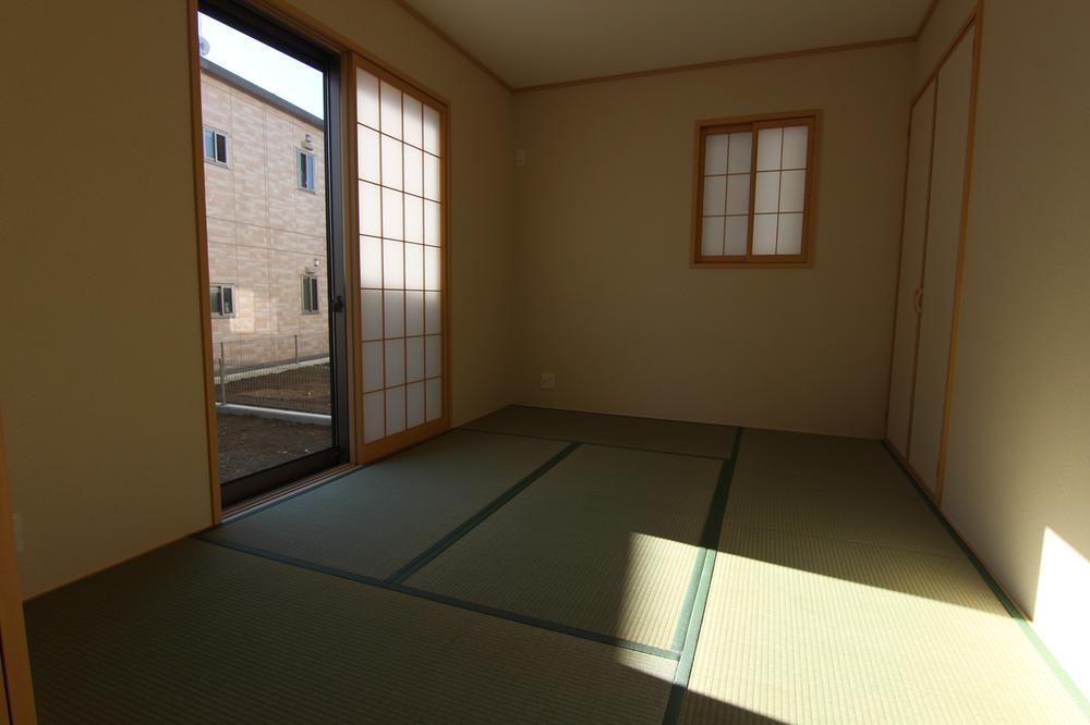 Non-living room. 7 Building Japanese-style room