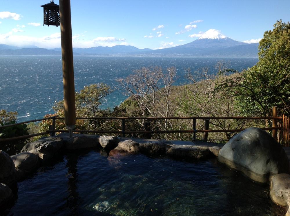 View photos from the dwelling unit. View from the open-air bath (March 2013) Shooting