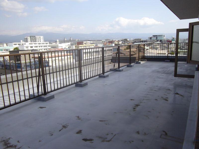 View photos from the dwelling unit