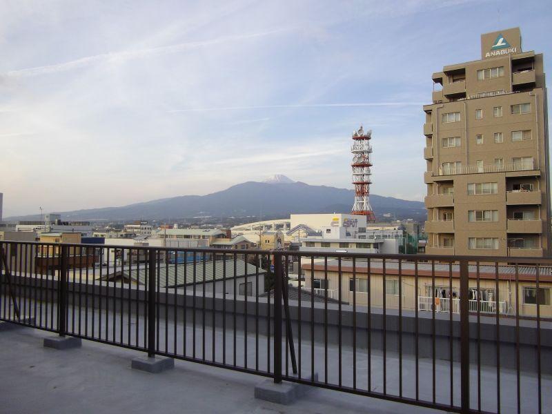 View photos from the dwelling unit