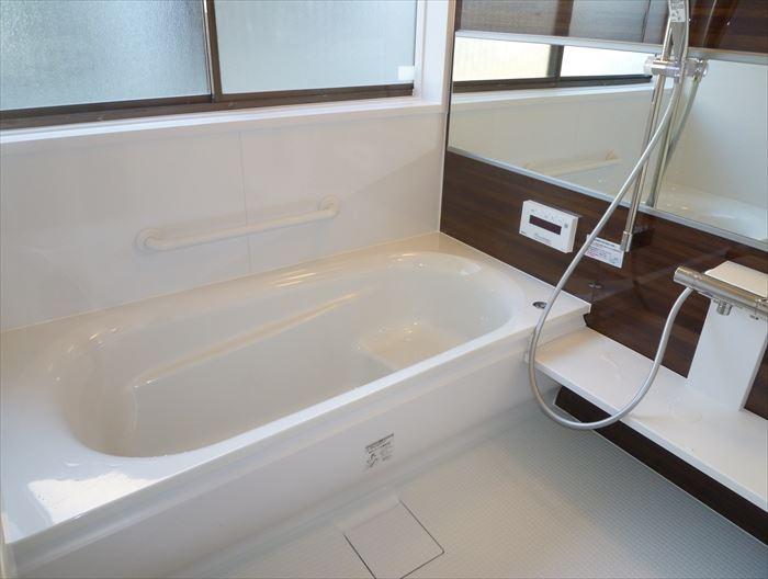 Bathroom. New goods exchange has been in the bathroom will relax comfortably in a spacious 1 pyeong type