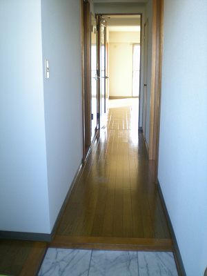 Entrance. Indoor hallway from the front door