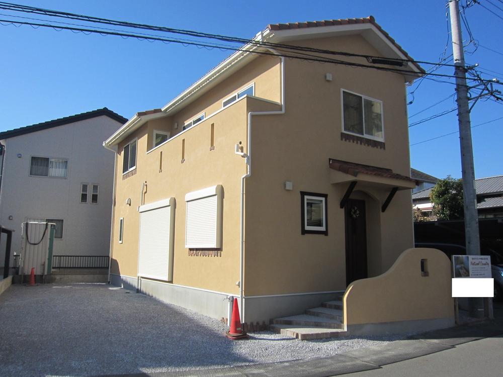 Local appearance photo