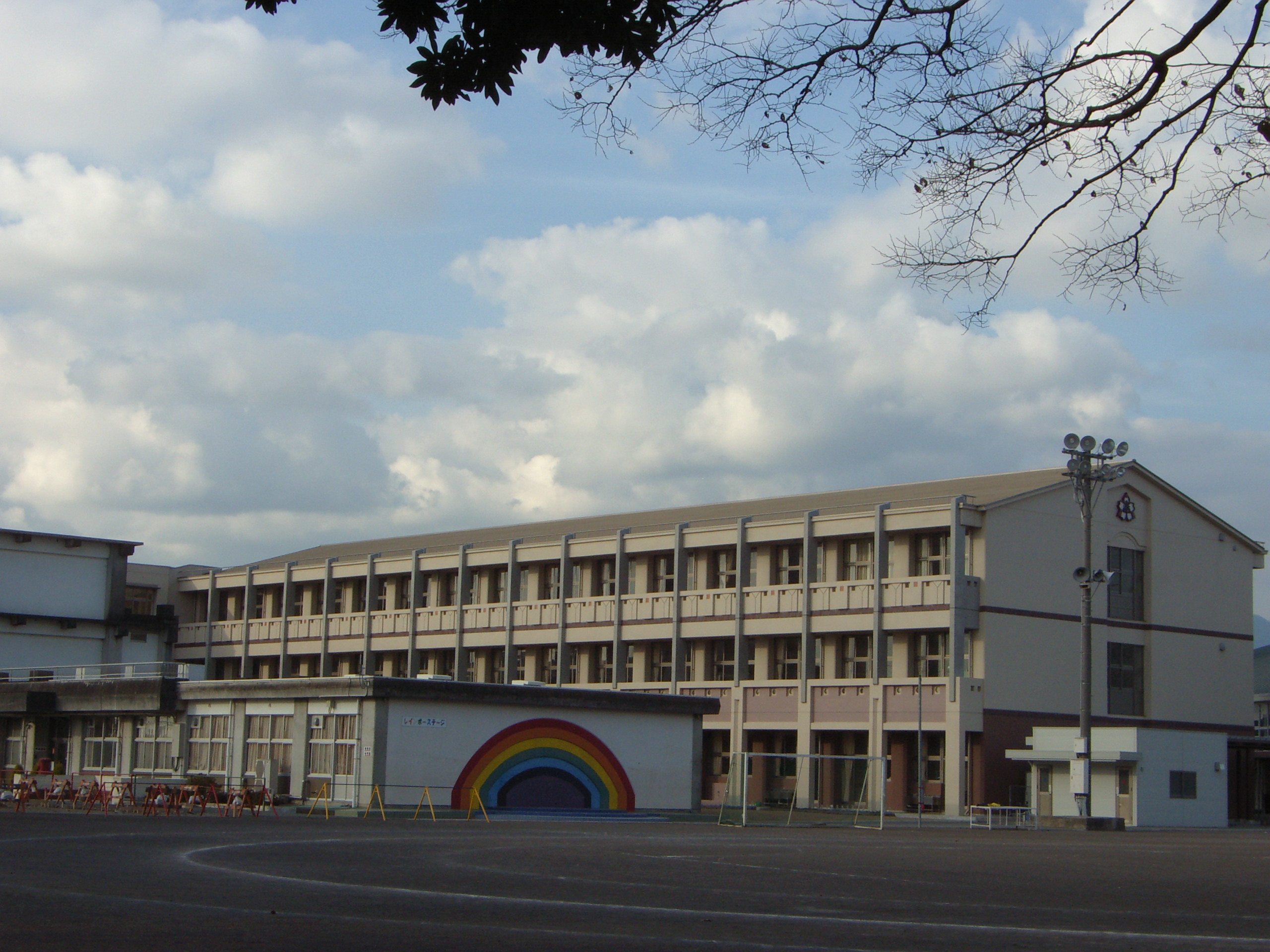 Primary school. 401m to Numazu Municipal Ooka Elementary School (elementary school)