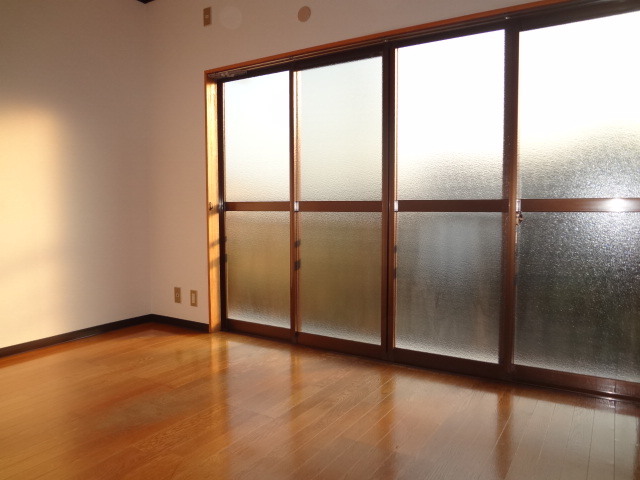 Other room space.  ☆ 2 Kaiyoshitsu 6 Pledge (flooring) ☆