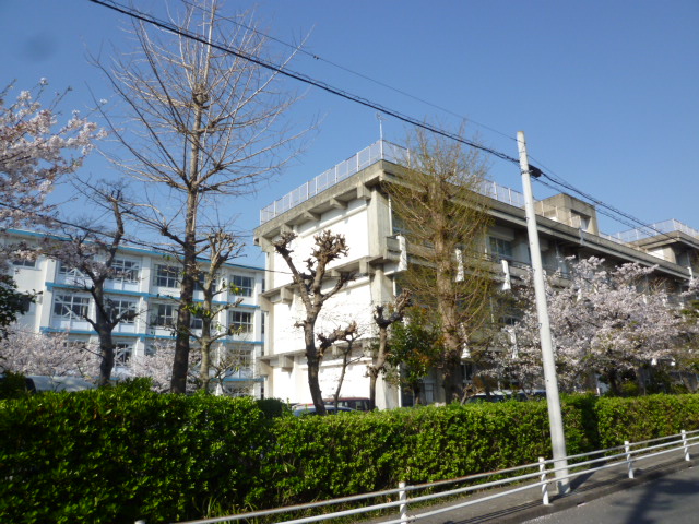 Primary school. 1093m to Numazu Municipal fifth elementary school (elementary school)