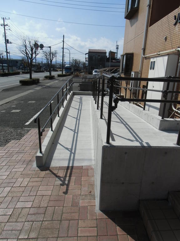 Other common areas. stroller, With slope-friendly wheelchair