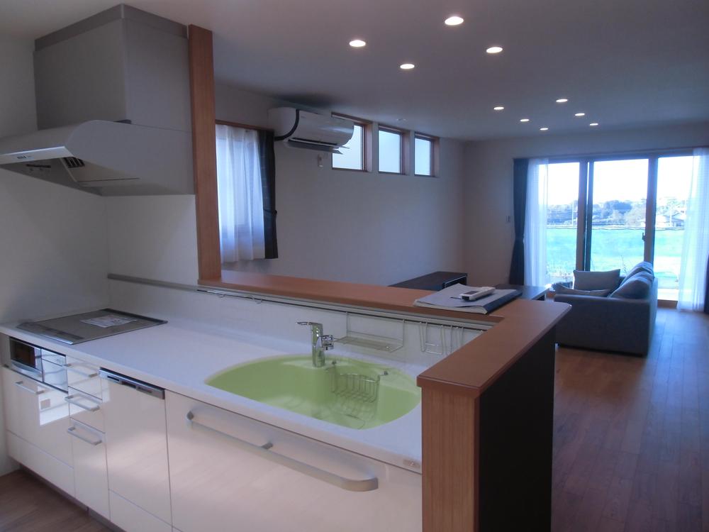 Kitchen. Face-to-face kitchen (12 May 2013) Shooting