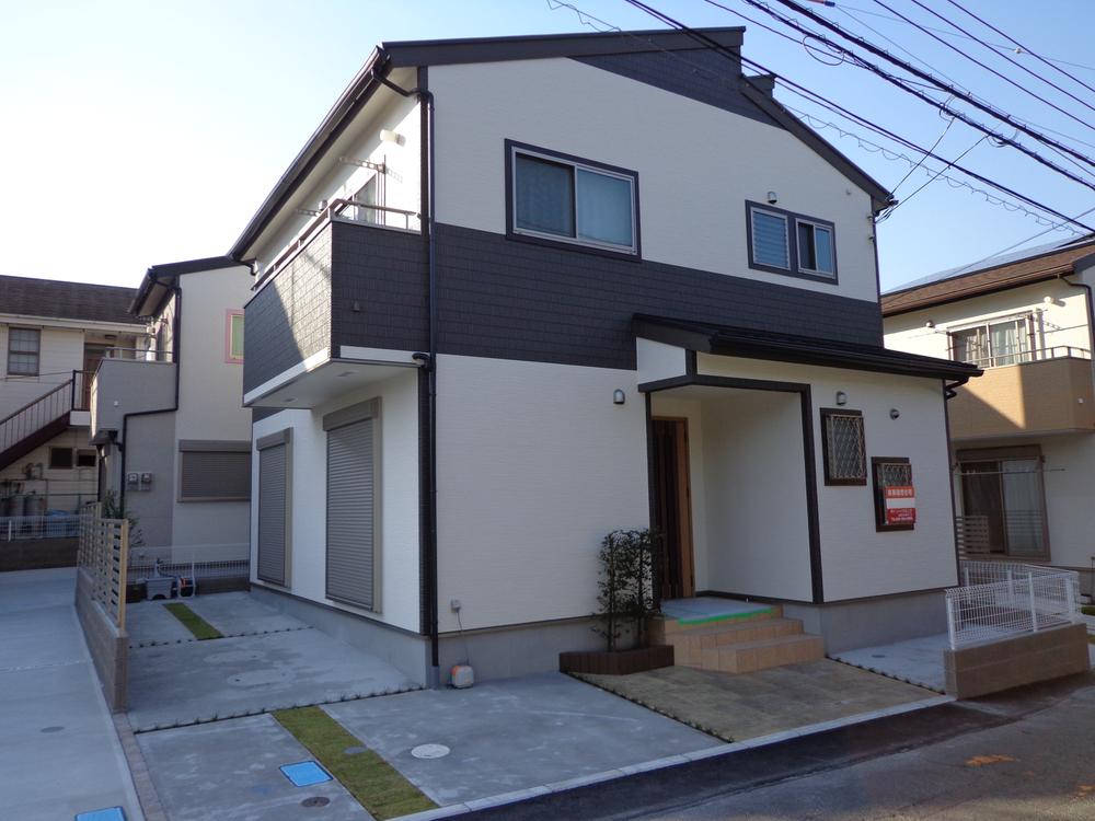 Local appearance photo