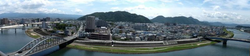 View photos from the dwelling unit. You can city overlooking Numazu