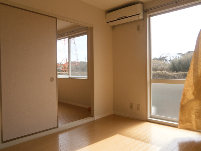 Other room space