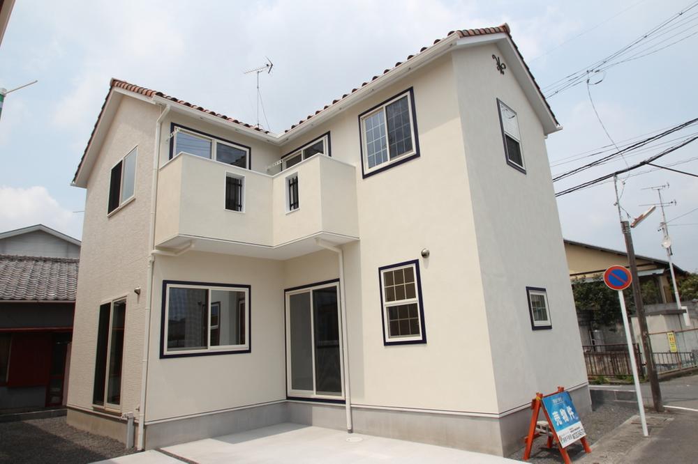 Local appearance photo. Local Photos