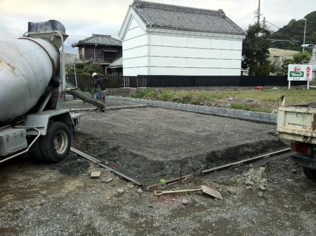 Local appearance photo. Local (10 May 2013) Shooting