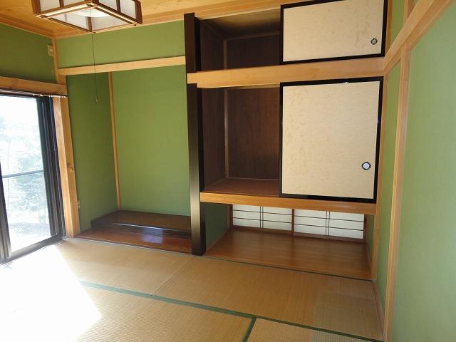 Non-living room. 1F Japanese-style room (6 quires)