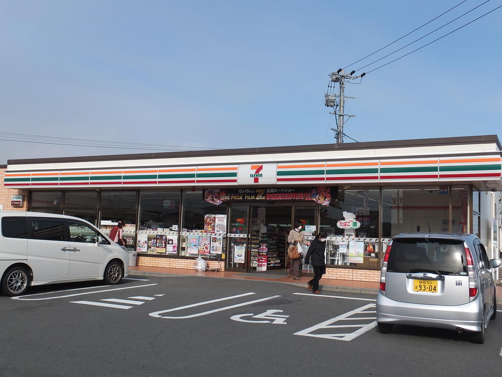 Convenience store. Seven-Eleven Shizuoka Yoshida Inter store up (convenience store) 1438m