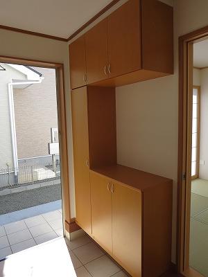Entrance. Entrance of the same specification