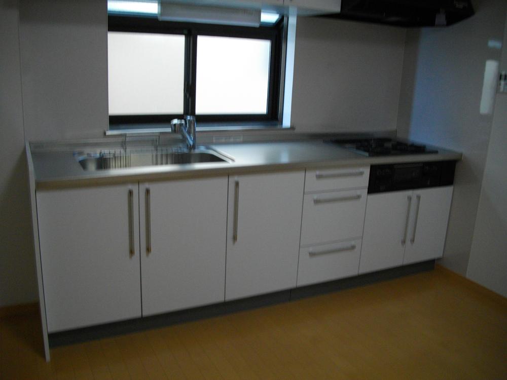 Kitchen. Indoor (March 2013) Shooting