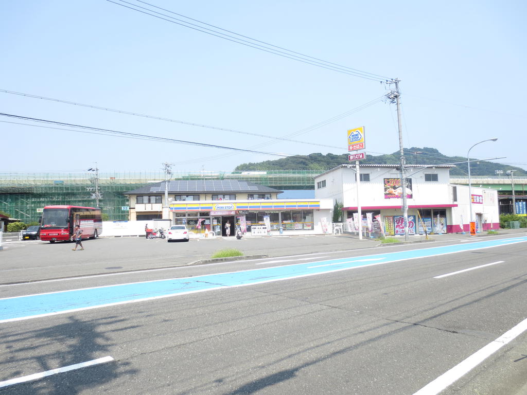 Convenience store. MINISTOP Shizuoka Senagawa store up (convenience store) 57m