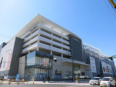Shopping centre. MARKIS to Shizuoka 2458m