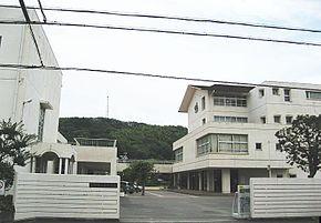 Junior high school. 380m to Shizuoka Tatsuhigashi junior high school