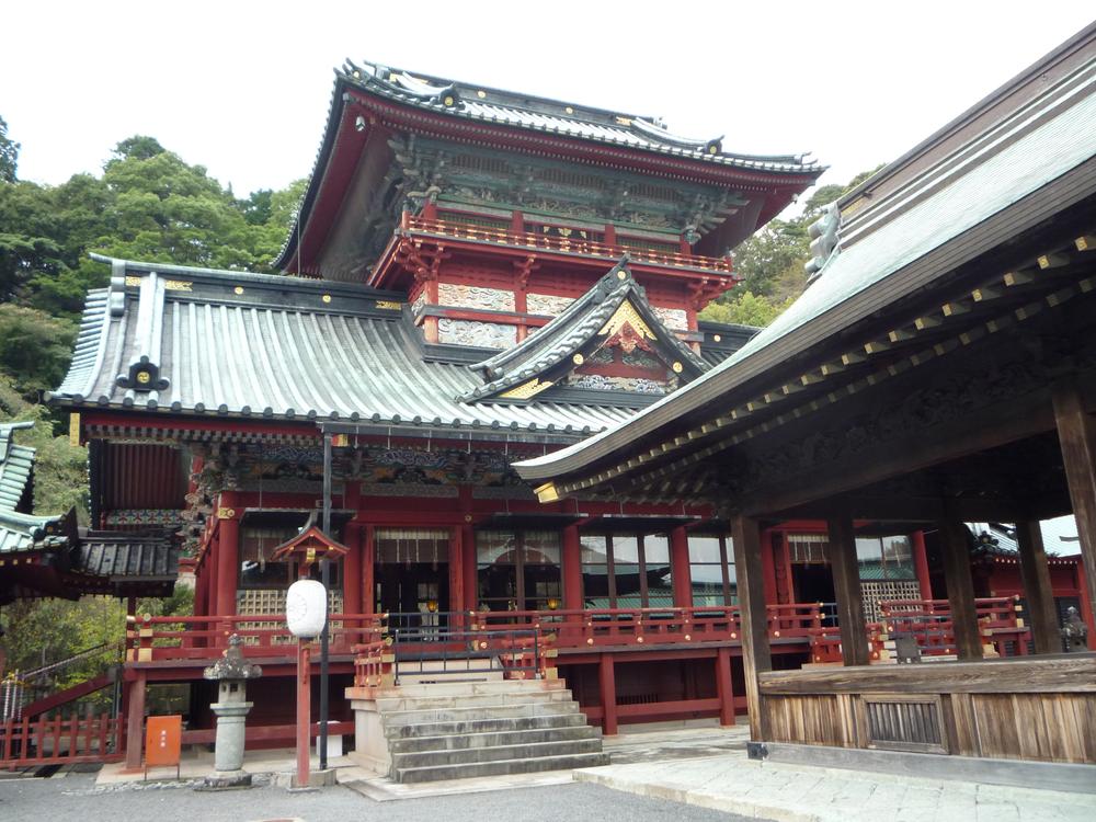 Streets around. Asama Shrine