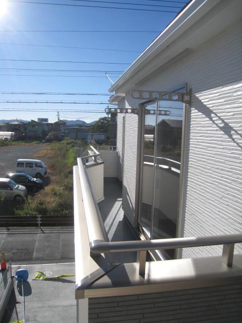 Balcony. Appearance (November 2013) Shooting