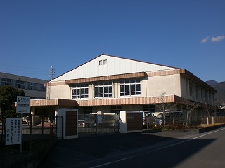 Primary school. 568m to Shizuoka City Shimizu higher part Higashi elementary school (elementary school)