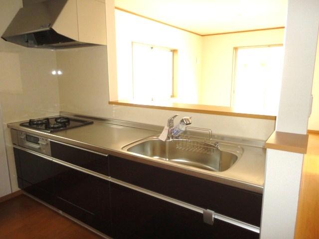 Same specifications photo (kitchen)