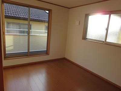 Non-living room. Japanese-style room of the same specification