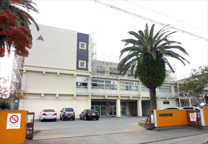 Junior high school. 480m to Shizuoka Municipal Shimizu Sodeshi junior high school
