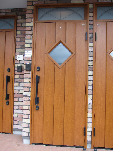 Entrance. Entrance door of the tree