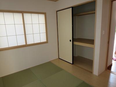 Non-living room. Japanese-style room of the same specification