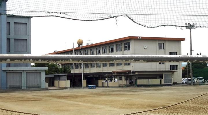 Junior high school. 1300m to Shizuoka Municipal Shimizu seventh junior high school