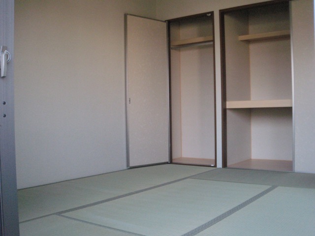 Other room space