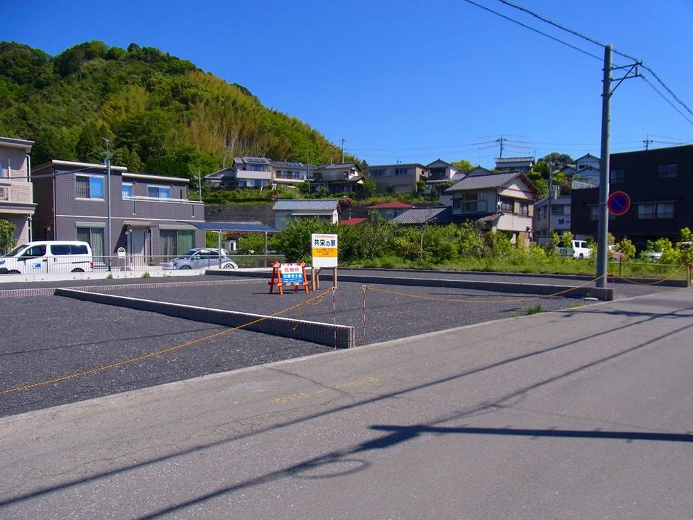 Local land photo. Hachiketani subdivision whole photo