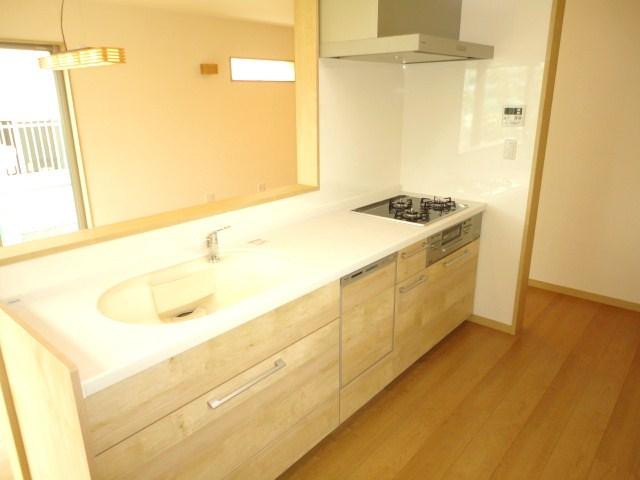 Kitchen. Bright and stylish kitchen ☆ 
