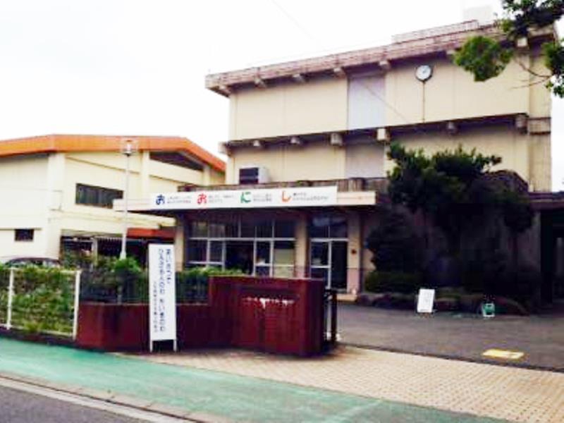 Primary school. Shizuoka Municipal Osato to Nishi Elementary School 670m
