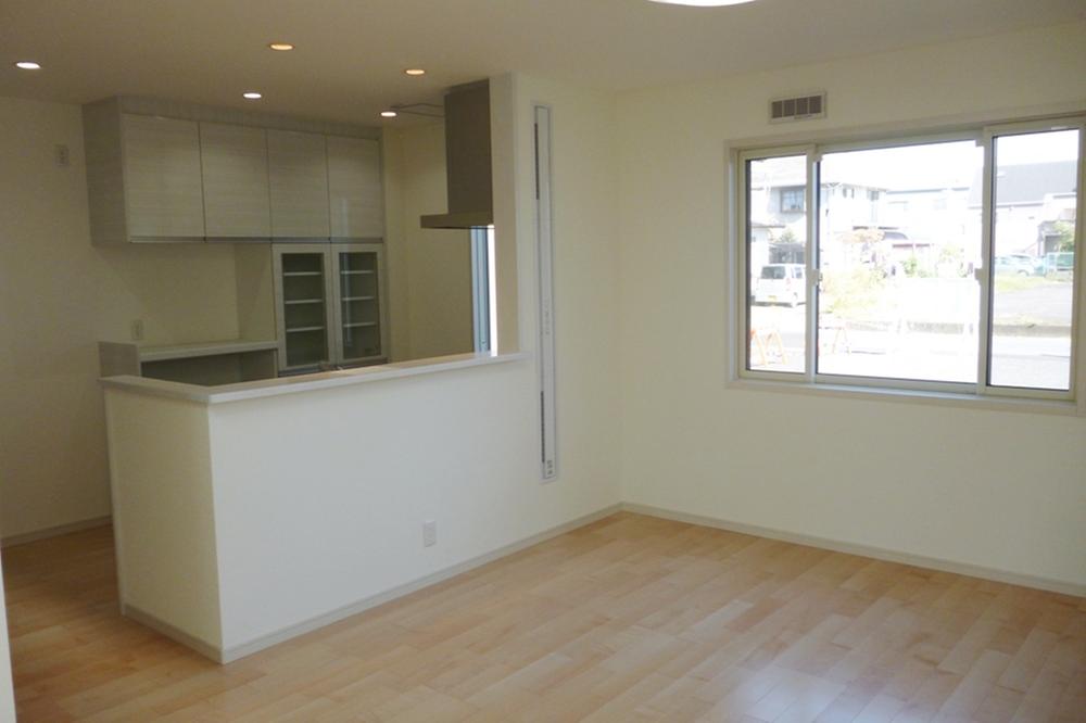 Kitchen. We support the growth of your family in the spacious 3LDK plan room (11 May 2012) shooting