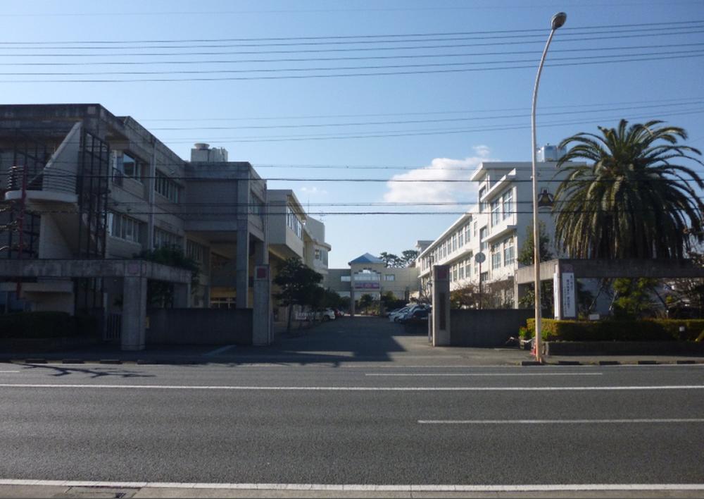 Junior high school. 1948m to Shizuoka Municipal Osato Junior High School