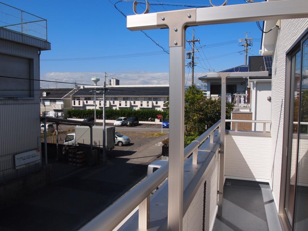 View photos from the dwelling unit. View from the site (October 2013) Shooting