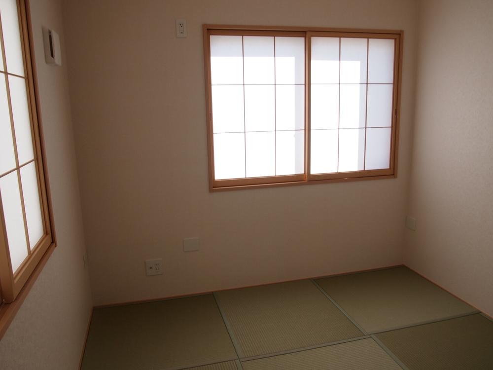 Non-living room. Indoor (10 May 2013) Shooting