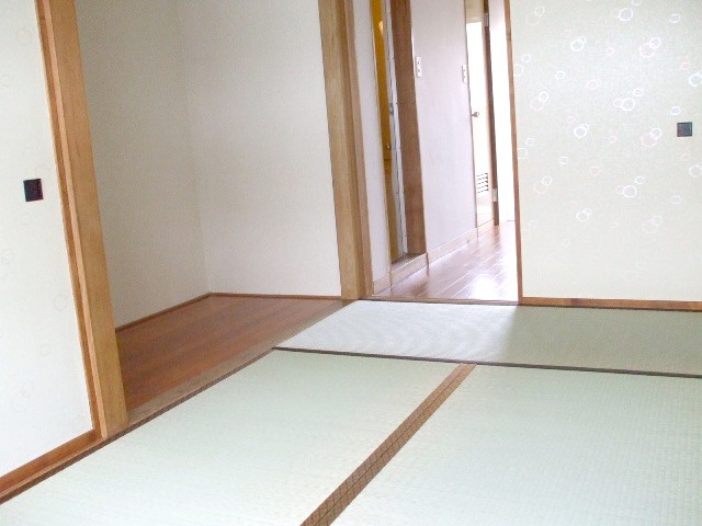 Other room space. The same image