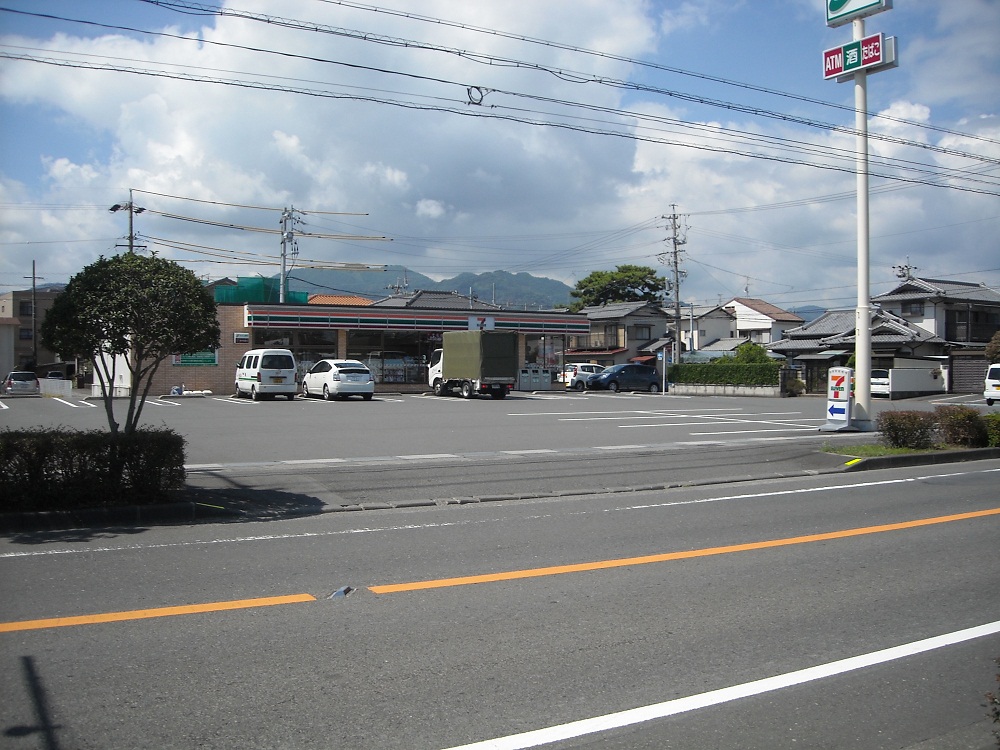 Convenience store. Seven-Eleven Shizuoka Shimokawara 5-chome up (convenience store) 80m