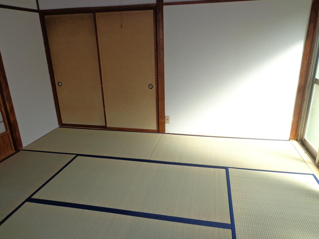 Other room space. I want to rolling bright indoor sum 4.5 tatami network