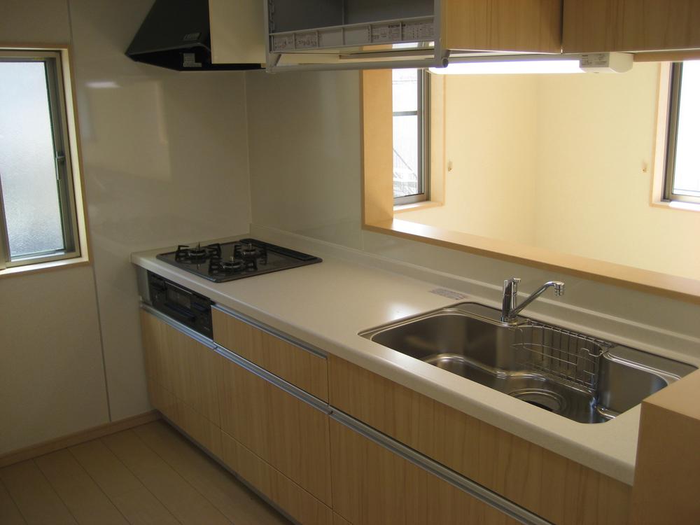 Kitchen. Local (February 2013) Shooting