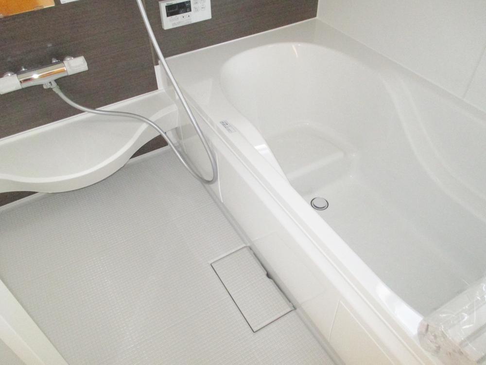 Bathroom. spacious, 1 Pledge of bathroom ☆ 