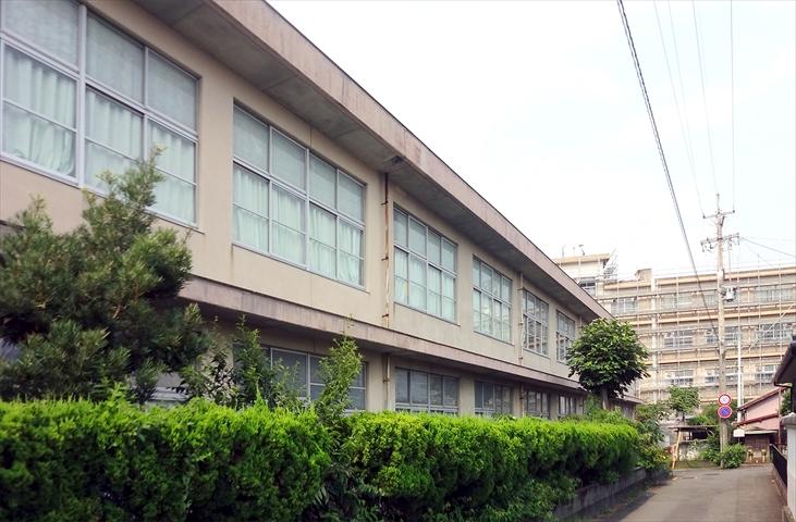 Primary school. 920m to Shizuoka Municipal Nishitoyoda Elementary School