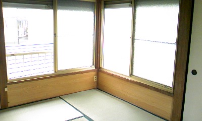 Other room space. It is the second floor of the room.