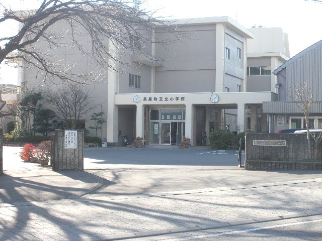 Primary school. 1653m until nagaizumi Tatsukita elementary school (elementary school)